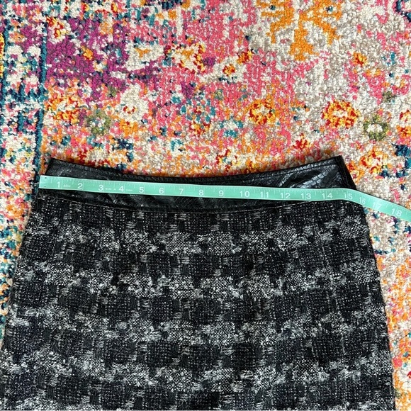 Tory Burch Tweed Pencil Skirt w/ Python Leather Waist Trim - Picture 12 of 16